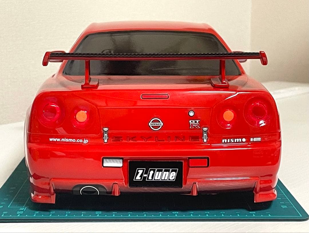 タミヤラジコンボディ　R34 GTR