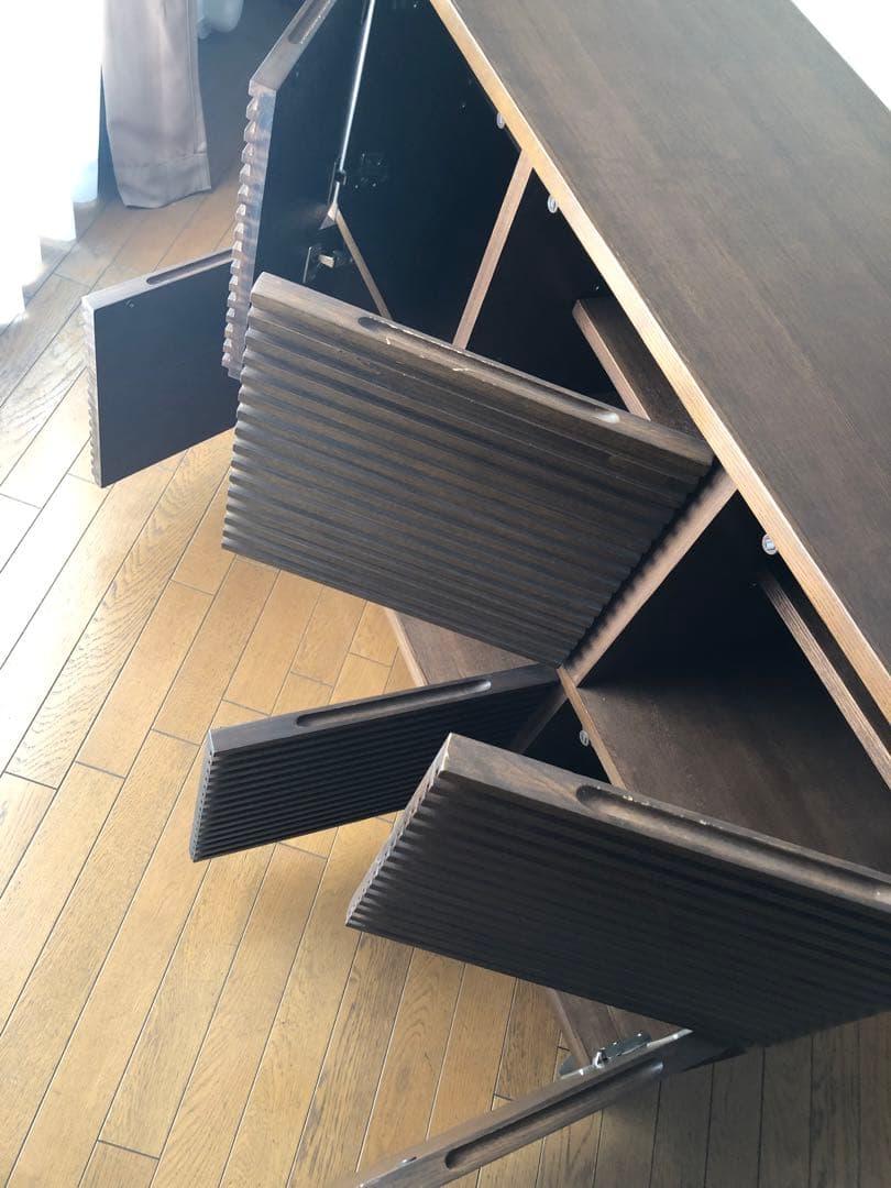 【美品・送料込み】キャビネット　サイドボード　リビングボード　木製