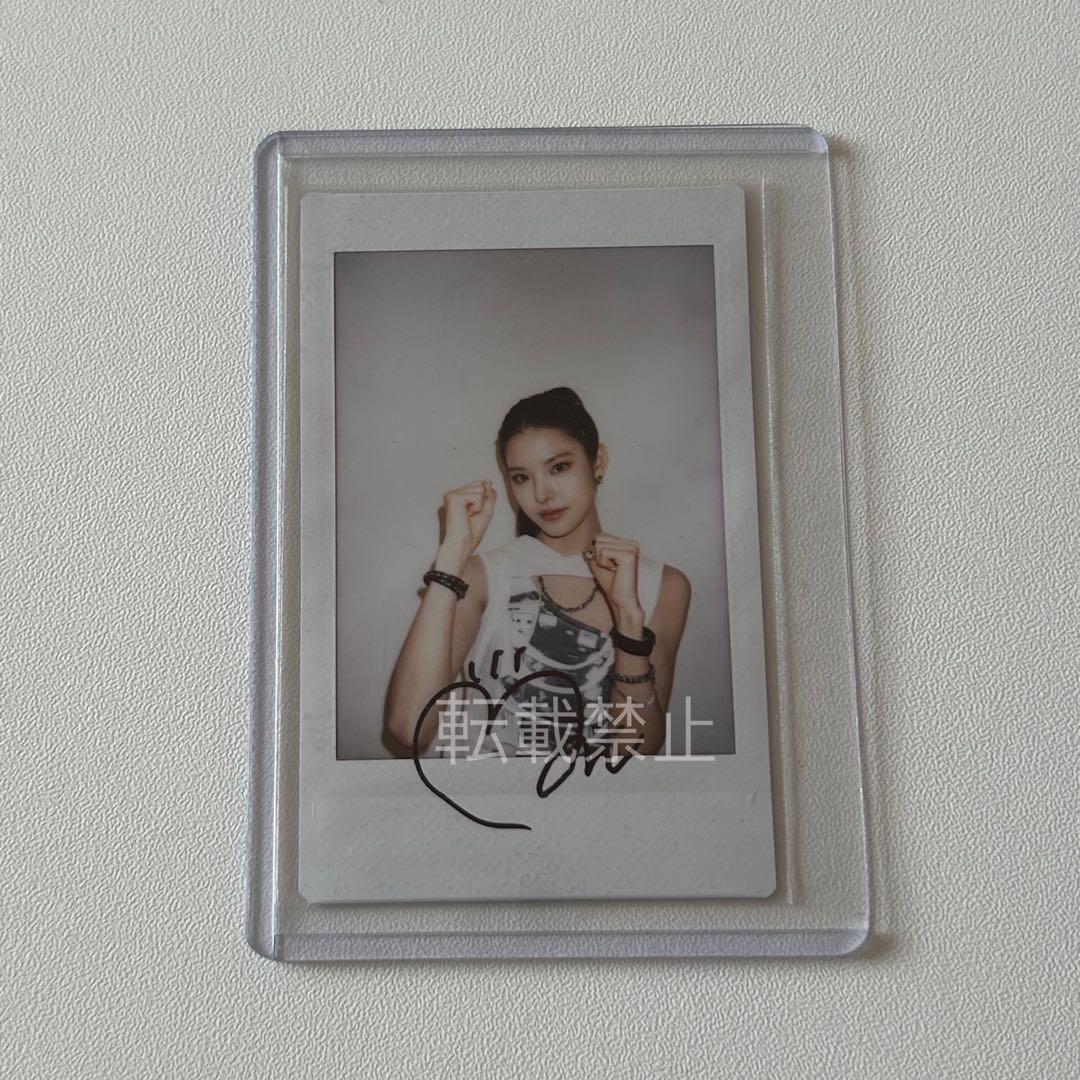 IZNA マイ 直筆サイン ポラロイド