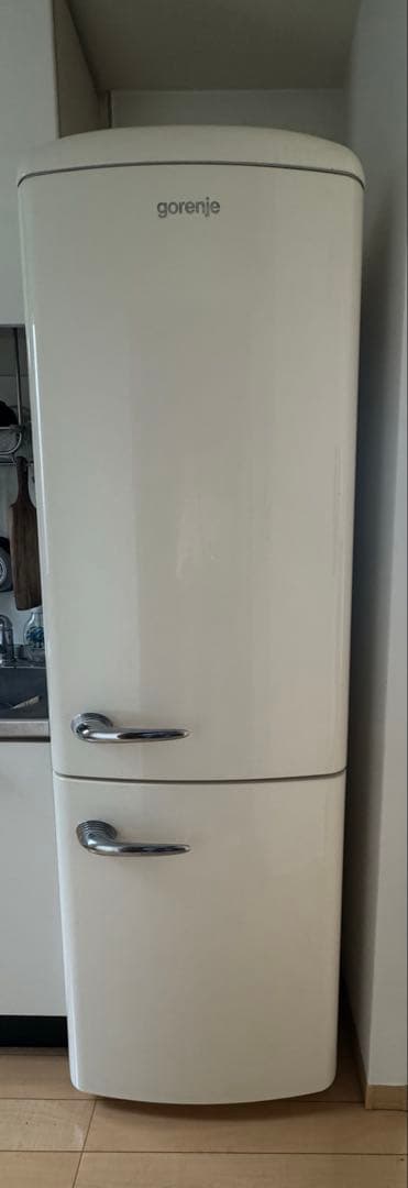 ゴレニアジャパン　gorenje シャンパンカラー　2ドア冷蔵庫