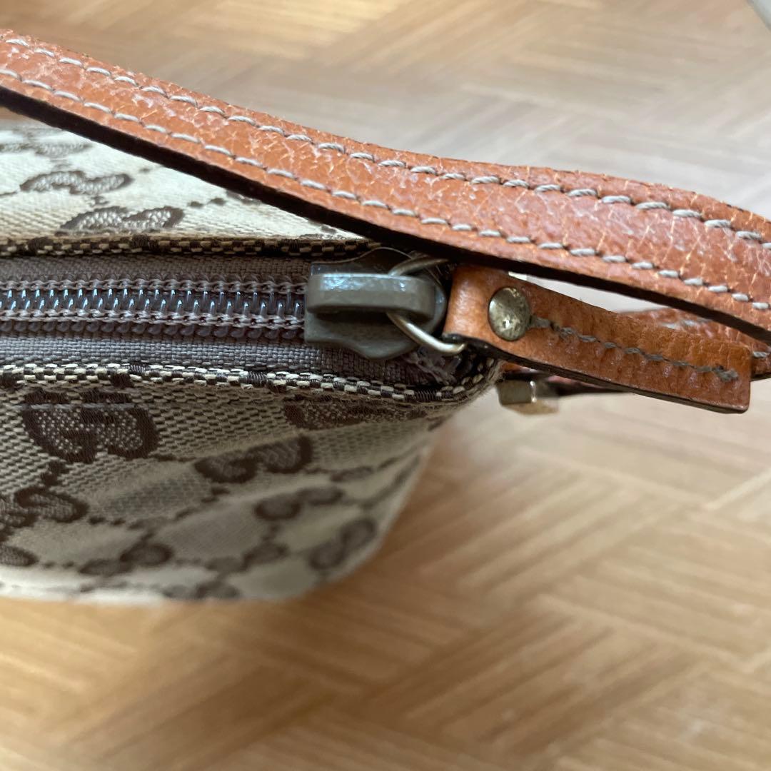 【美品】GUCCI ミニハンドバッグ　アクセサリーポーチ　GG柄　レザー