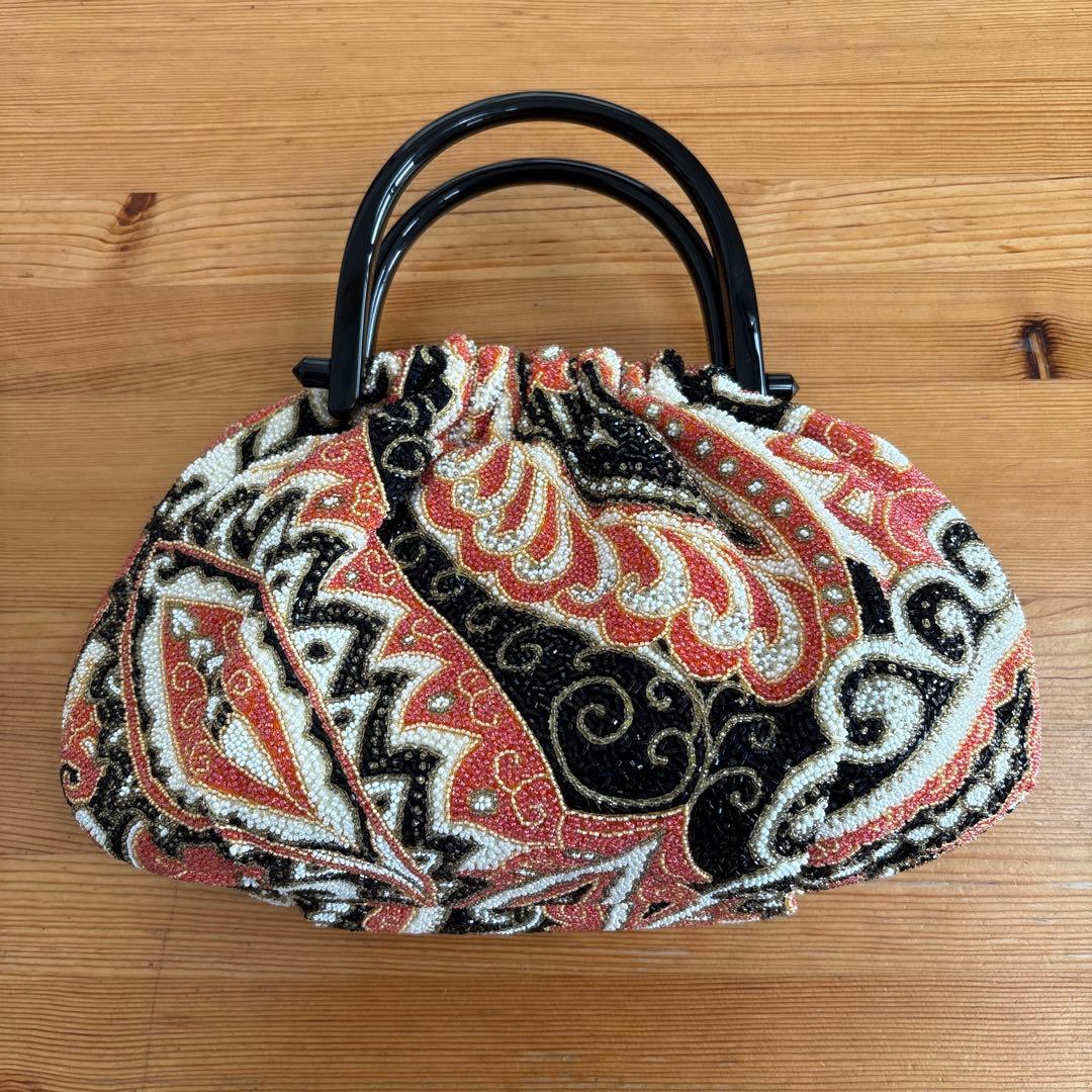 LUMY はしもと ルミー ビーズバッグ パーティーバッグ ハンドバッグ皇室