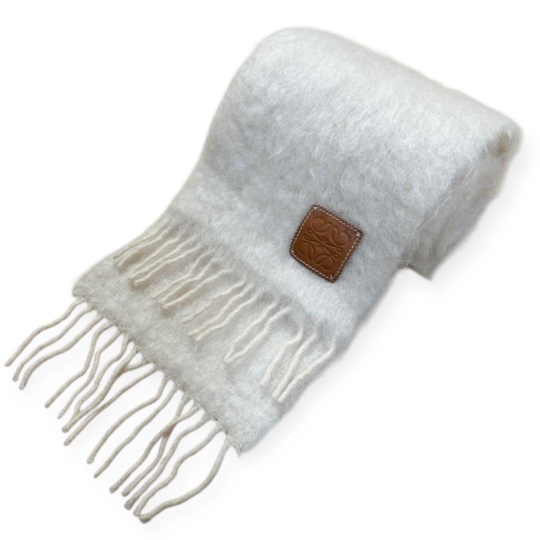 LOEWE ロエベ アナグラム マフラー アイボリー レザーロゴ モヘヤ