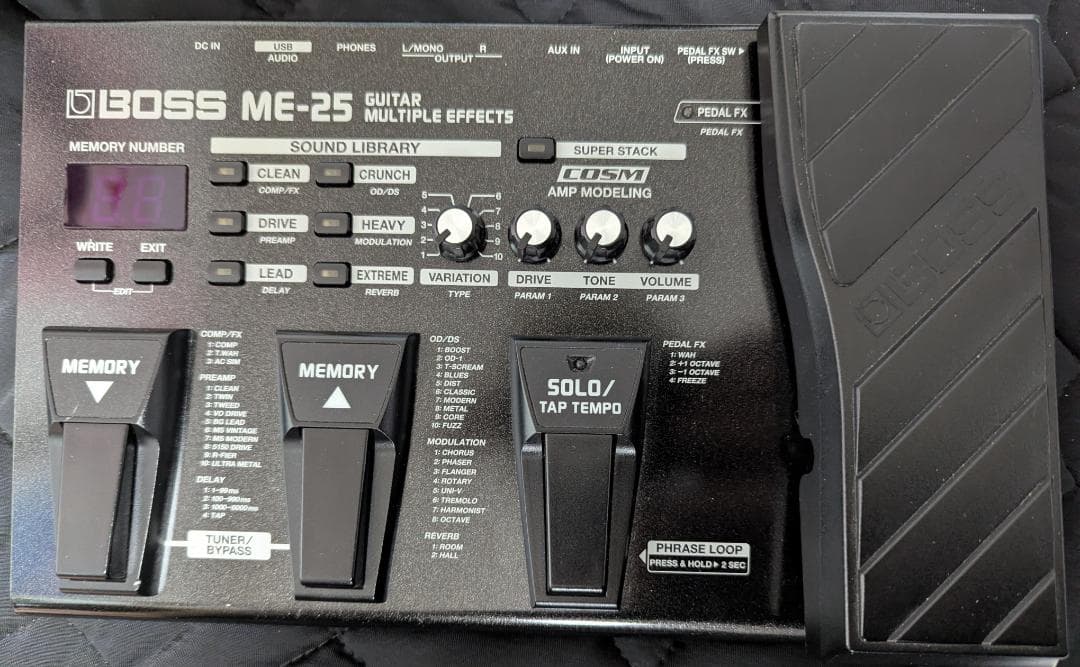 BOSS ME-25 マルチエフェクター 箱あり ACアダプター付き