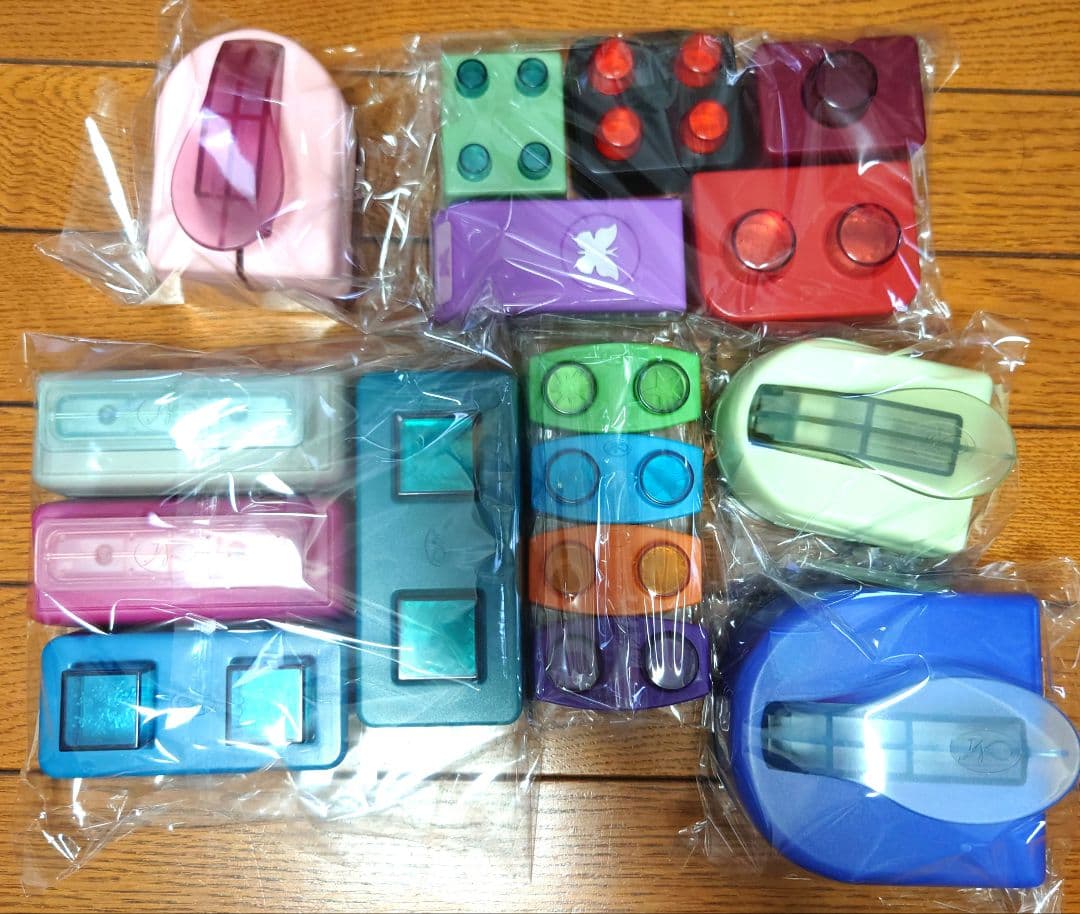 クリエイティブメモリーズ　パンチまとめ　16個セット