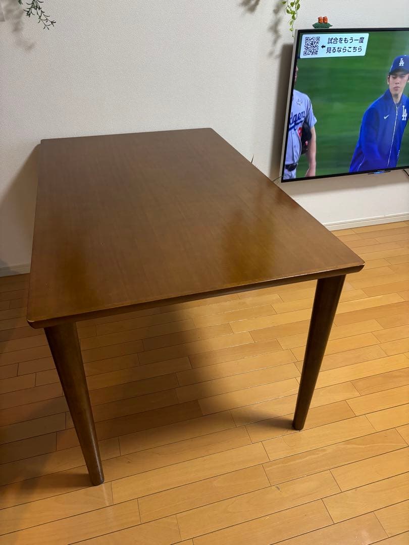 カリモク60 ダイニングテーブル 1300