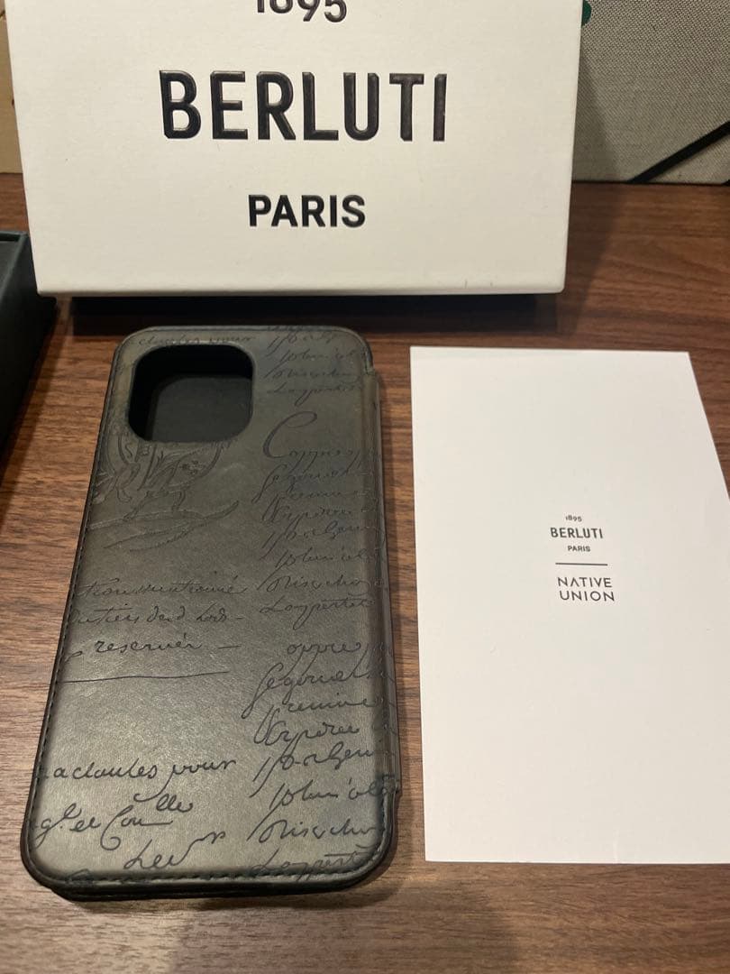 み*ち様 ベルルッティ iphone 14promax ケース