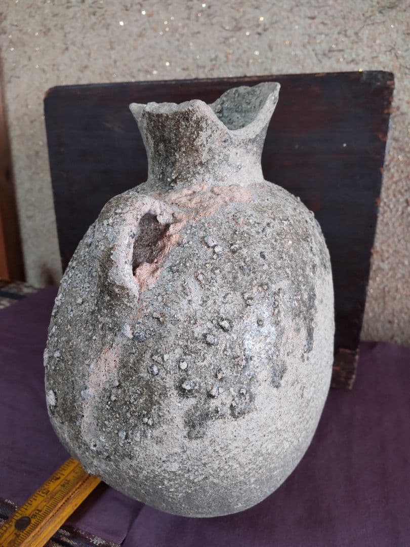 須恵器扁壺　堤瓶