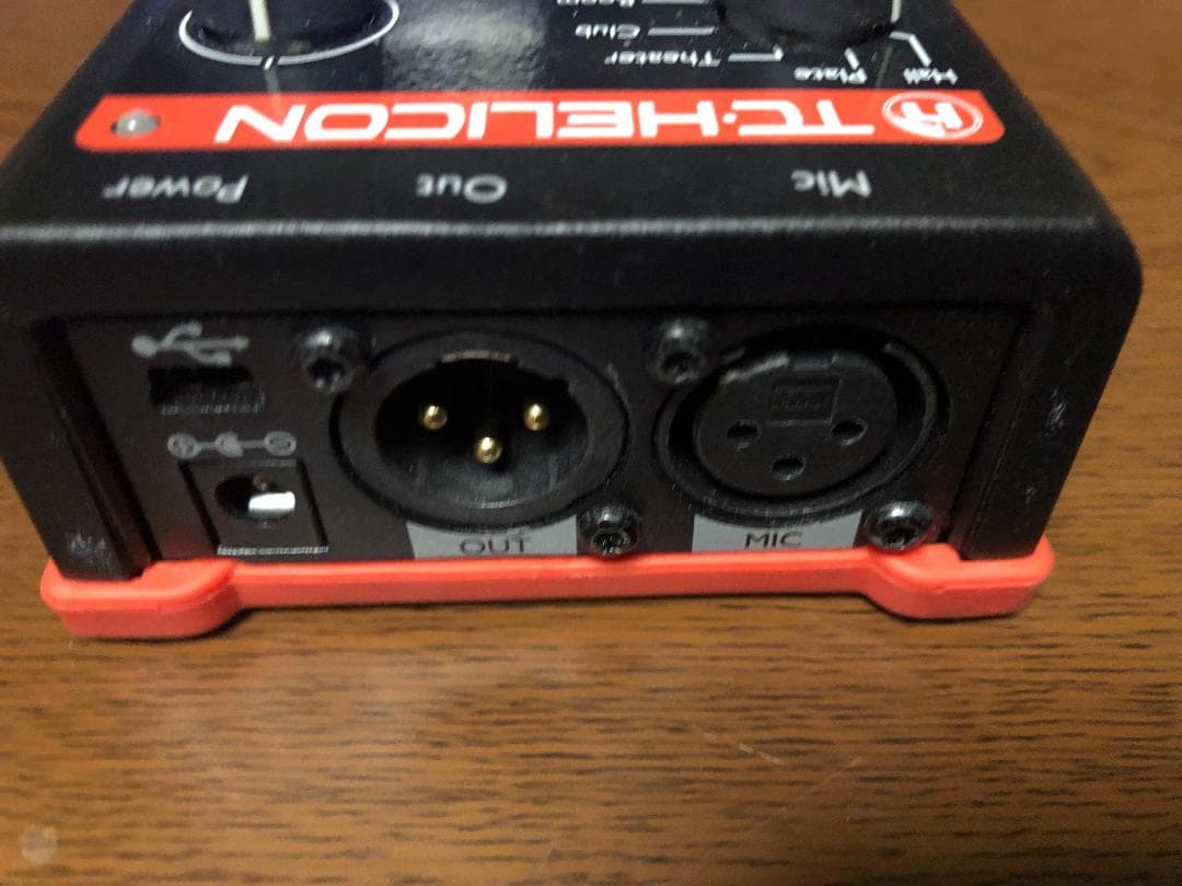 TC-Helicon VoiceTone R1 ボーカルチューナー・リバーブ