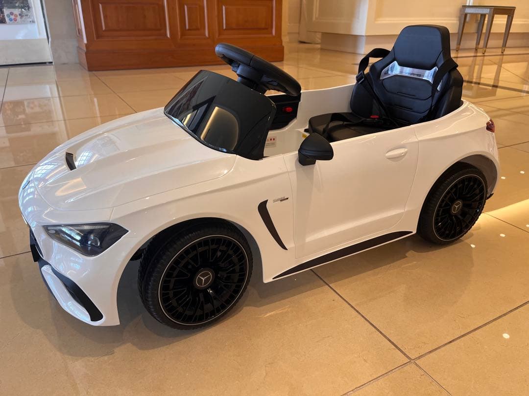 子供用ラジコンカー　Mercedes-Benz