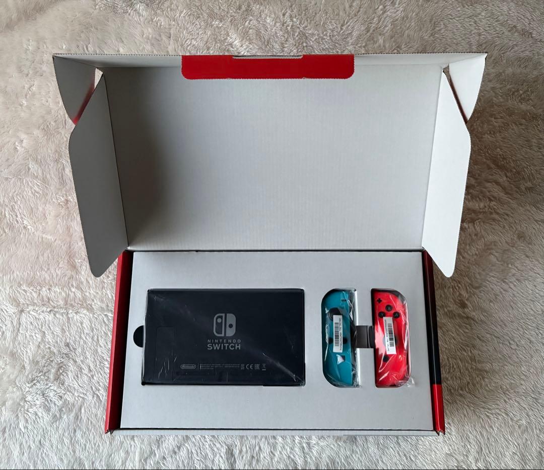 任天堂　スイッチ　本体