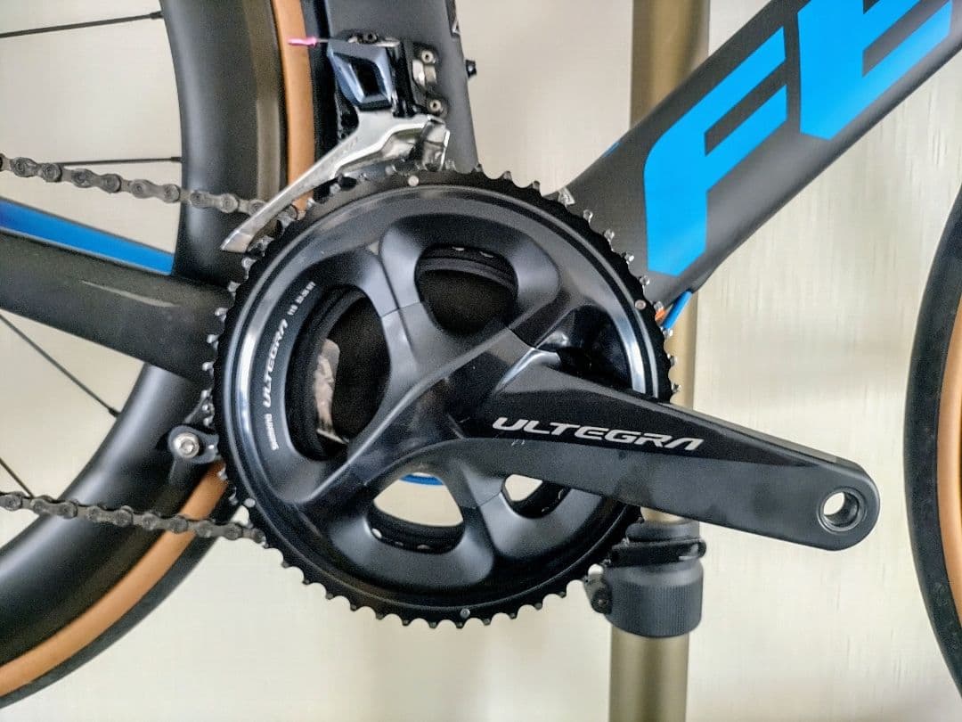 FELT AR3 54サイズ ULTEGRA仕様