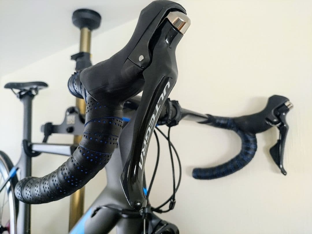 FELT AR3 54サイズ ULTEGRA仕様