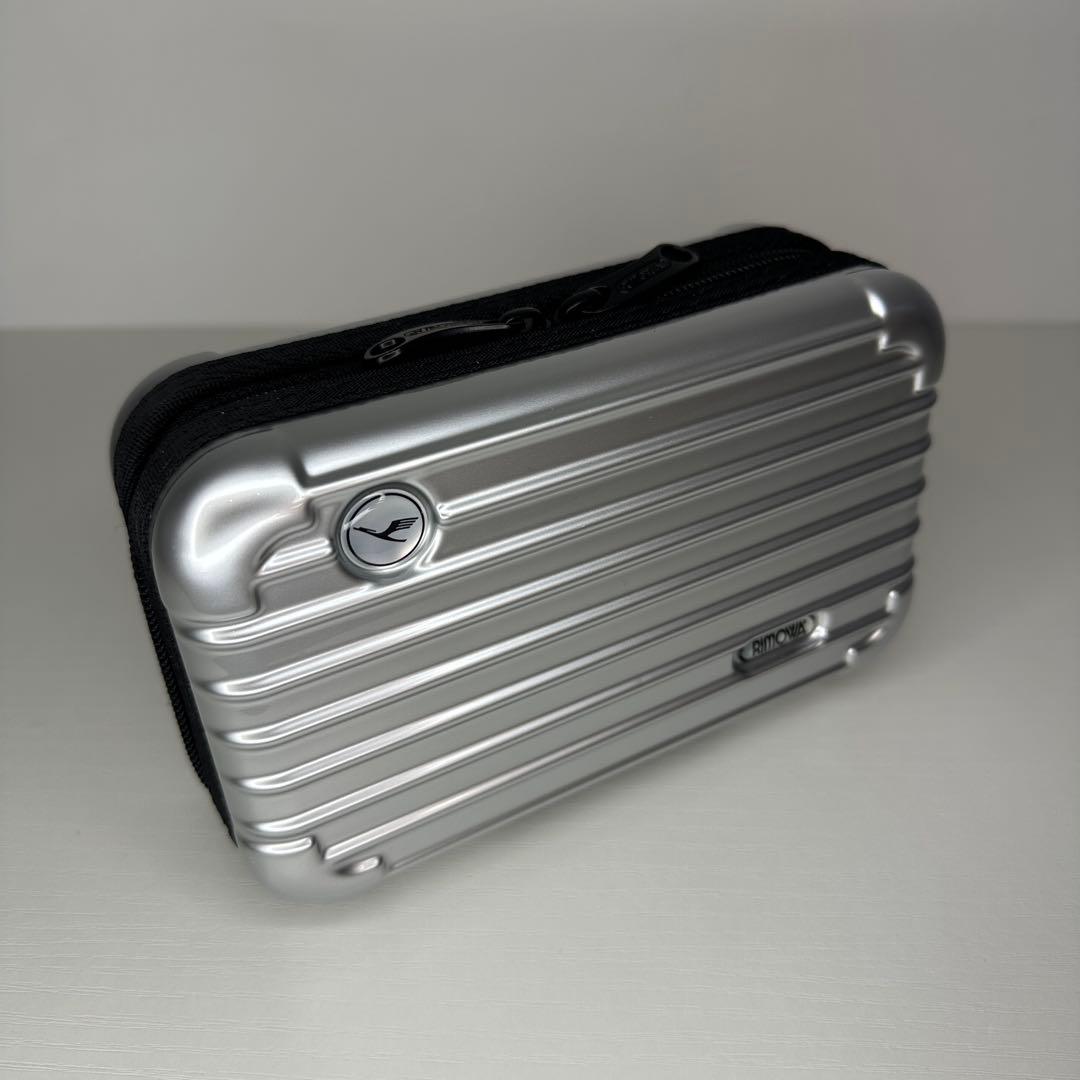 【非売品】RIMOWA Lufthansa アメニティキット メタリックシルバー