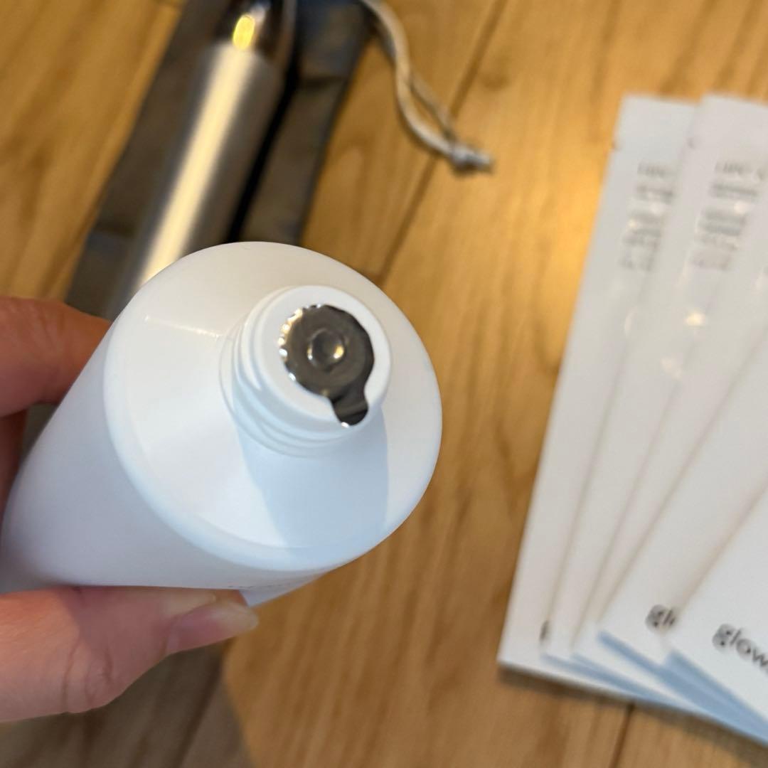 glow.m ブースターソニック　グローエム　美顔器