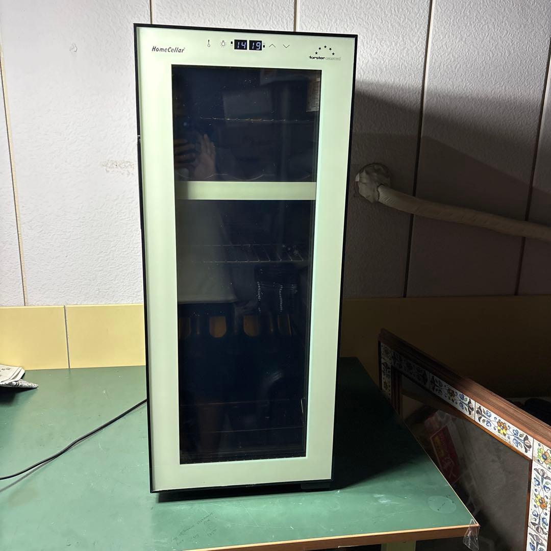 ワインセラー　FJH-56GD ホームセラー　2021年製