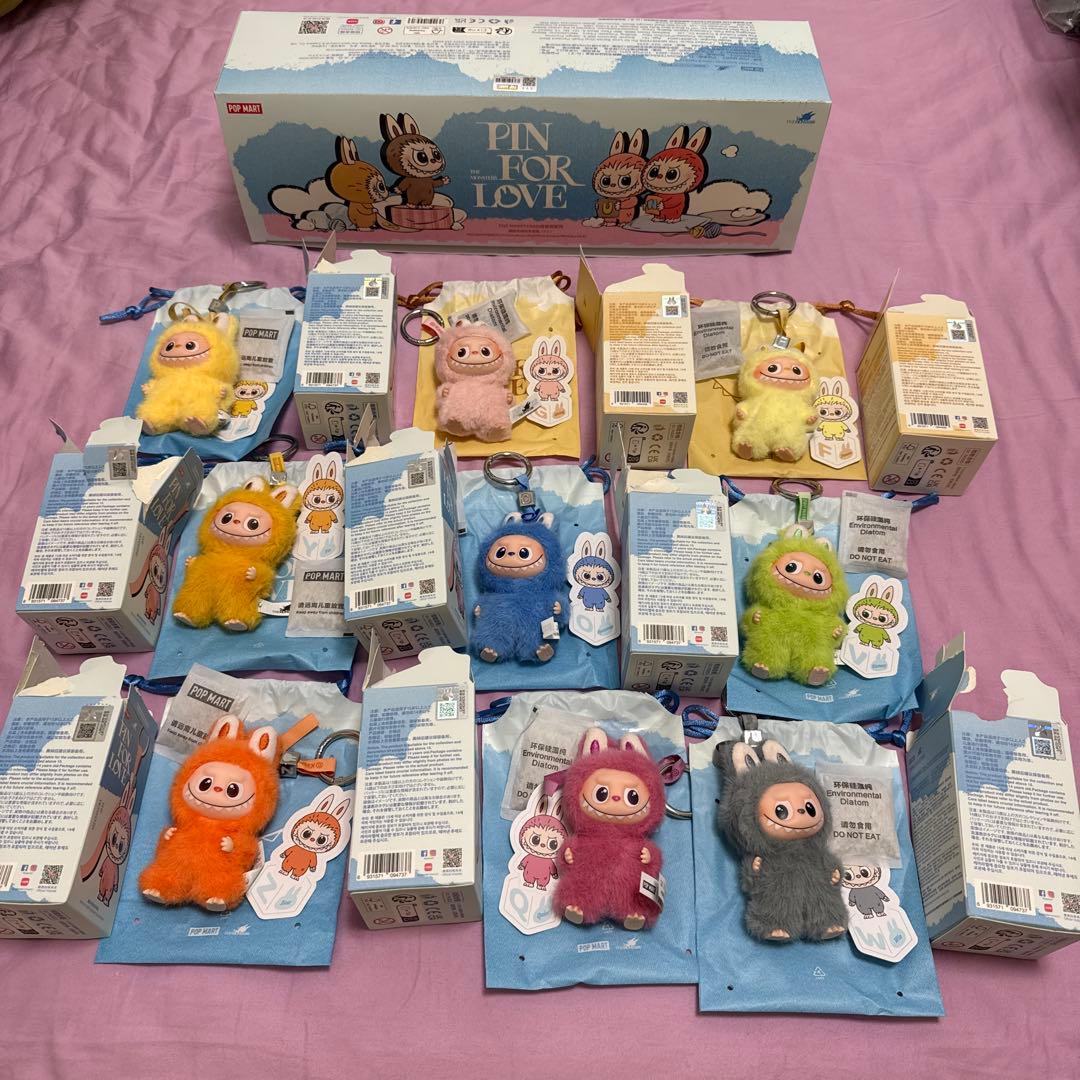 9個セットPIN FOR LOVE イニシャル　ラブブ