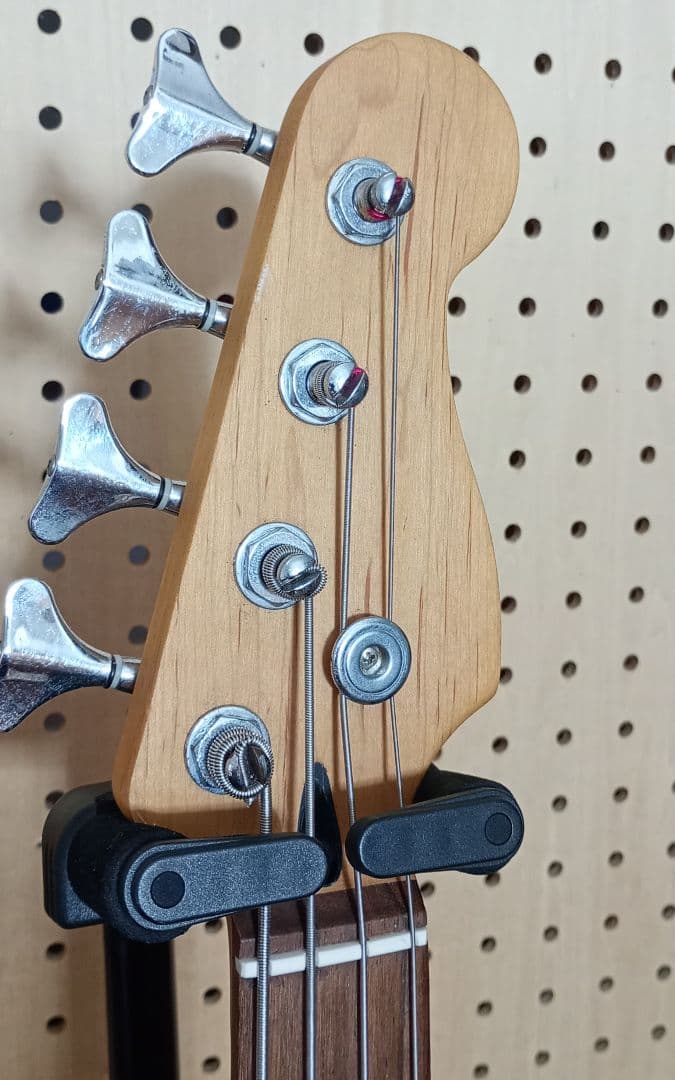 Compact Bass サンバースト イケベ楽器 JBタイプ