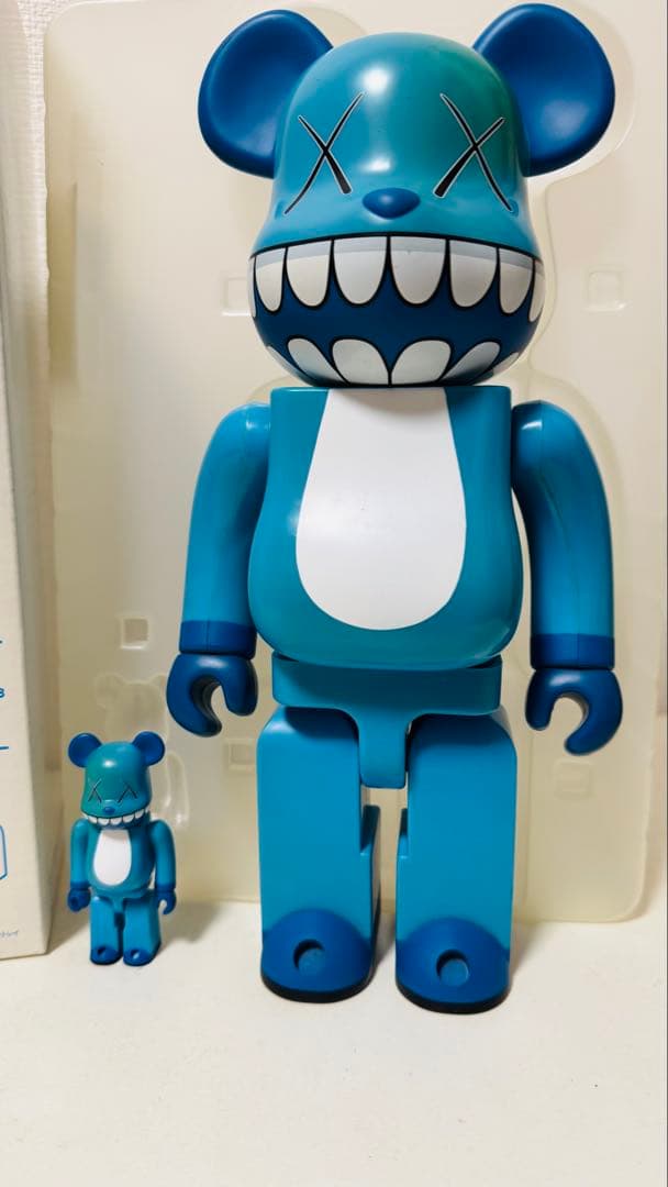 BE@RBRICK 400% 100% KAWS a-nation ベアブリック
