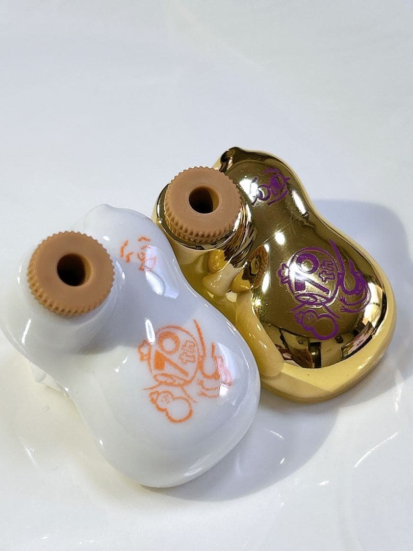 7/26限定価格✳︎ 金のひょうちゃん崎陽軒70周年デザイン　醤油さし 2個セット