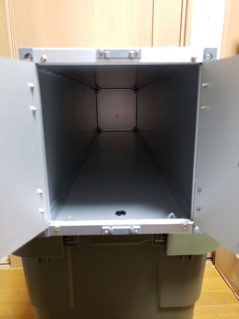 美品　タミヤ1／14　パネルバン　箱のみ　トレーラー　送料無料