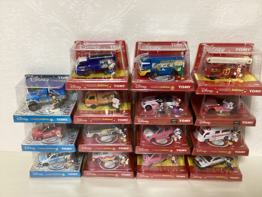 ディズニーキャラクター　トミカエディション　15台　フルコンプ