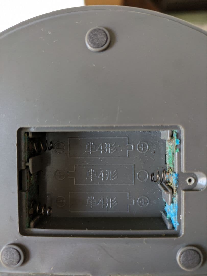 hide　ウォールクロック　ベアブリック　ギターコレクション　イエローハート