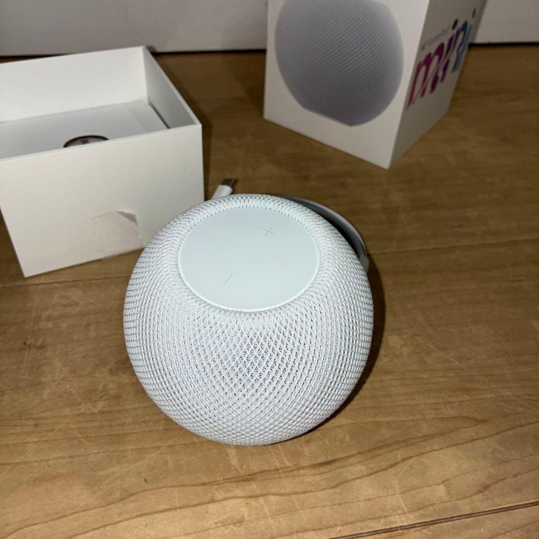 未使用　新品　Apple Pod mini ホワイト