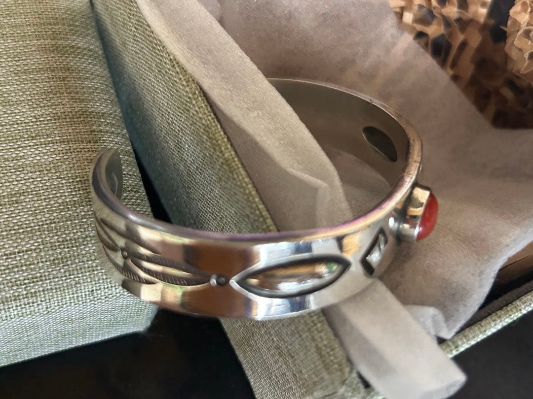 Herman Smith　ハーマンスミス　バングル　コーラル