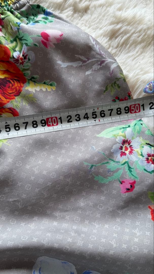 稀少品ルイヴィトンフラワーパンツシルク