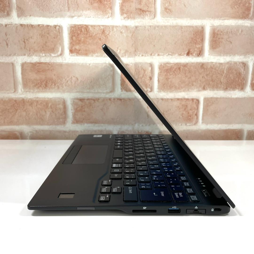 ★決算&年末セール★ 超軽量742g 2020年製 第10世代 富士通 G58