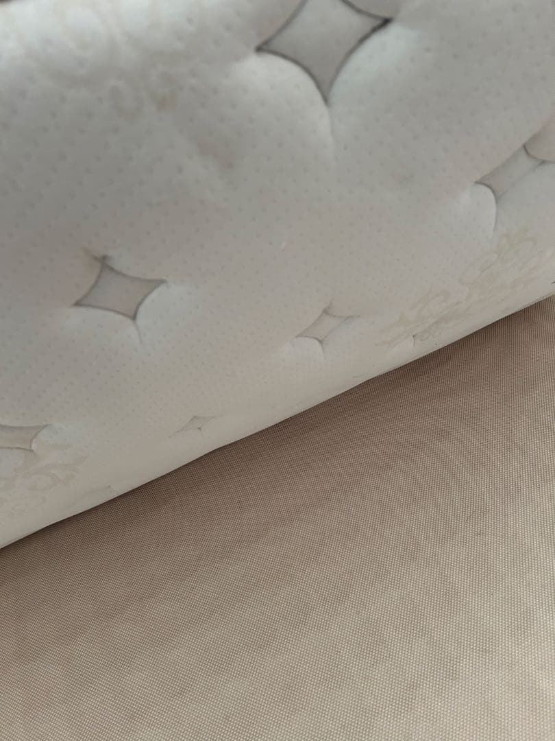 ツッキー様【3月30日発送限定】シモンズ　シングル　ベッド　大塚家具