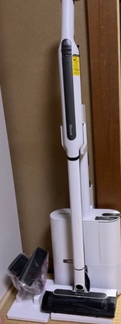 【超美品✨即日発送】shark ハンディークリーナー CS150JAE