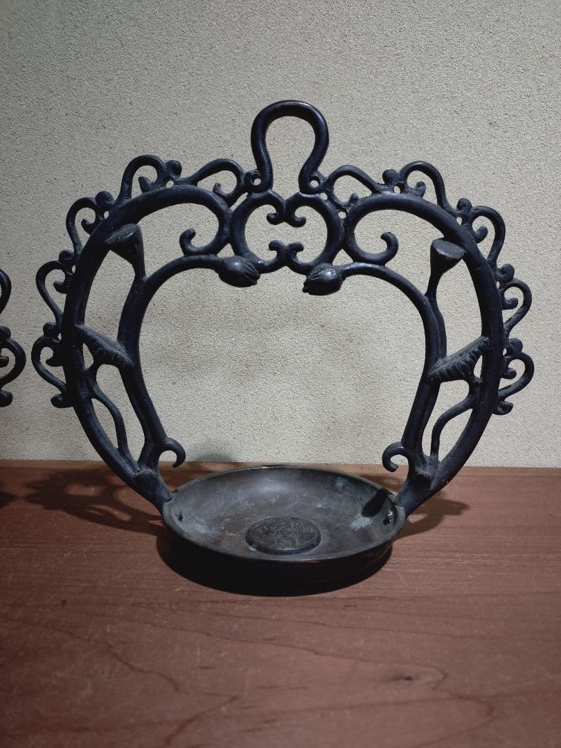 銅製 吊るし 蓮弁紋 灯火器一対 花器 花入れ 古道具 古民具 行燈 行火 灯明