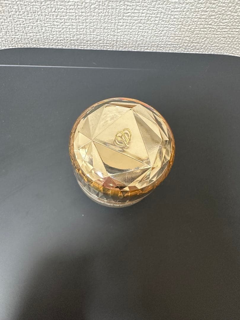 クレ・ド・ポー ボーテ ルフォンドタン　オークル10