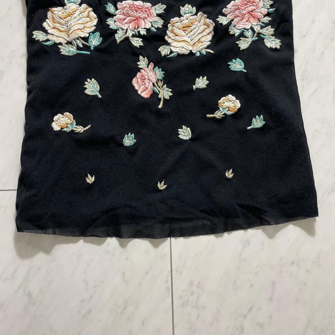 Vivienne Tam ノースリーブトップス 花柄刺繍 パワーネット 黒