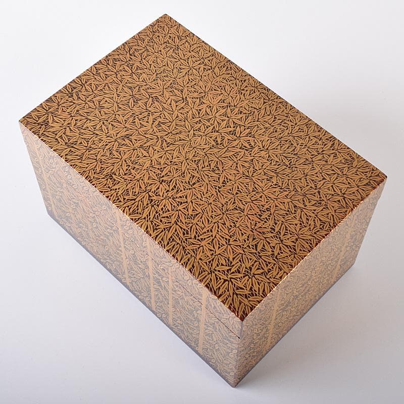 HSK KTHG九谷焼　茶碗など　八点一式　黒船裂仕覆　共箱　JR8250