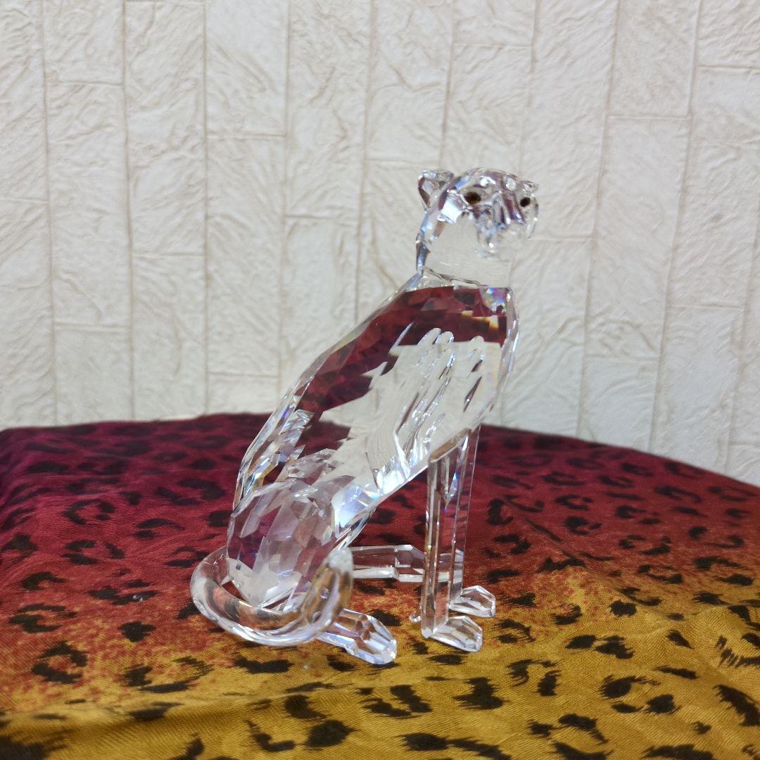 スワロフスキー　クリスタル チーター彫刻 置物