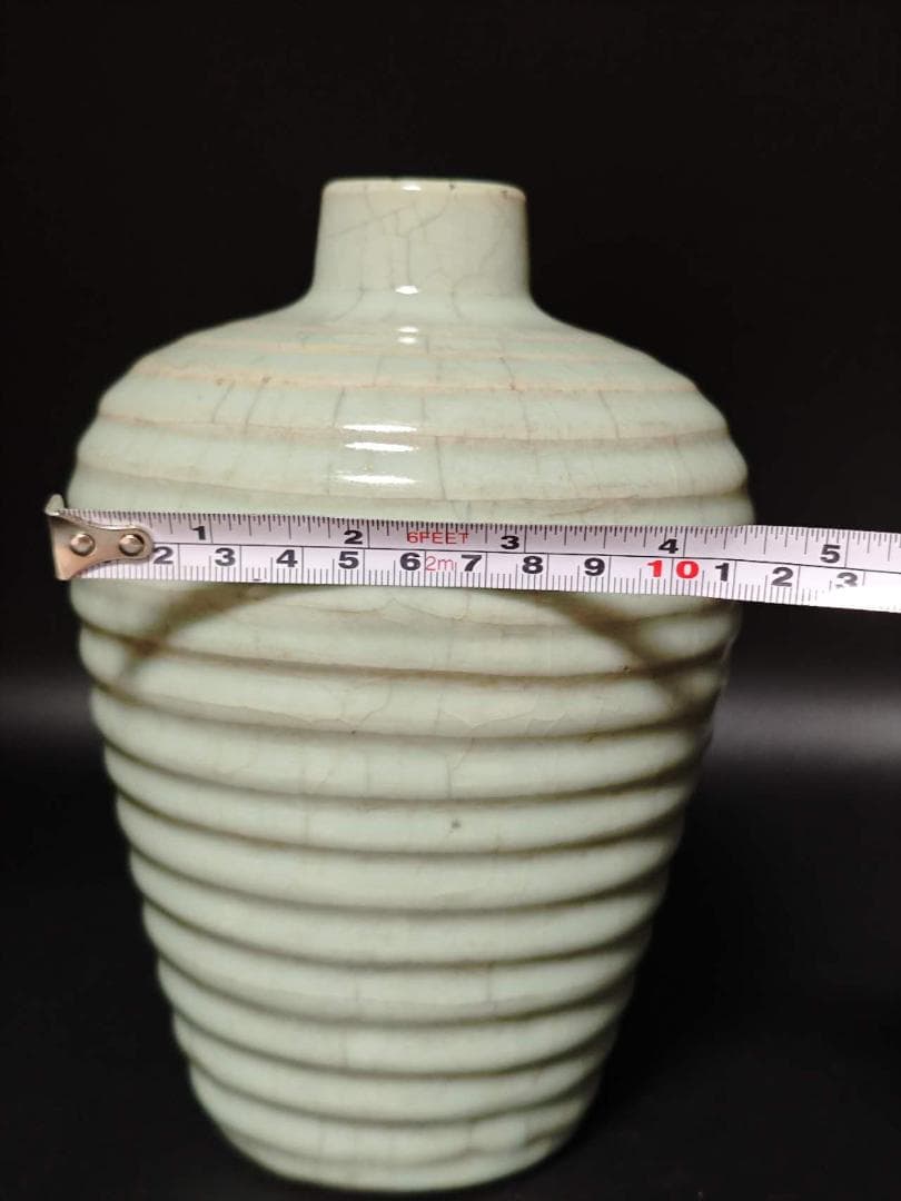 明時代　青磁龍泉窯弦紋花瓶龍泉窯明官窯物　元箱付き(E-10)