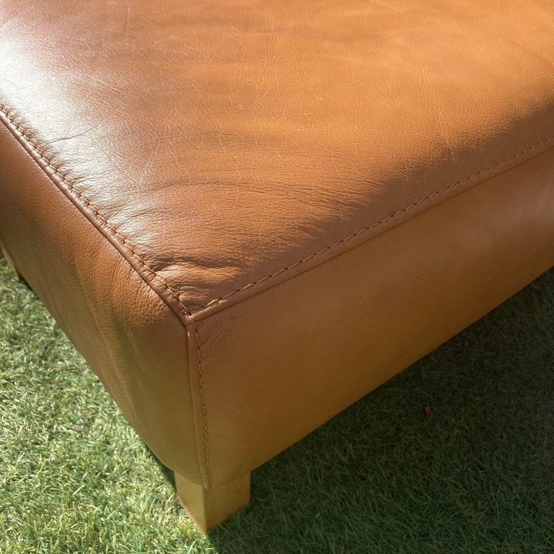 レザーワールド　キャメルカラー　オットマン　本革　スツール　ソファ　unico