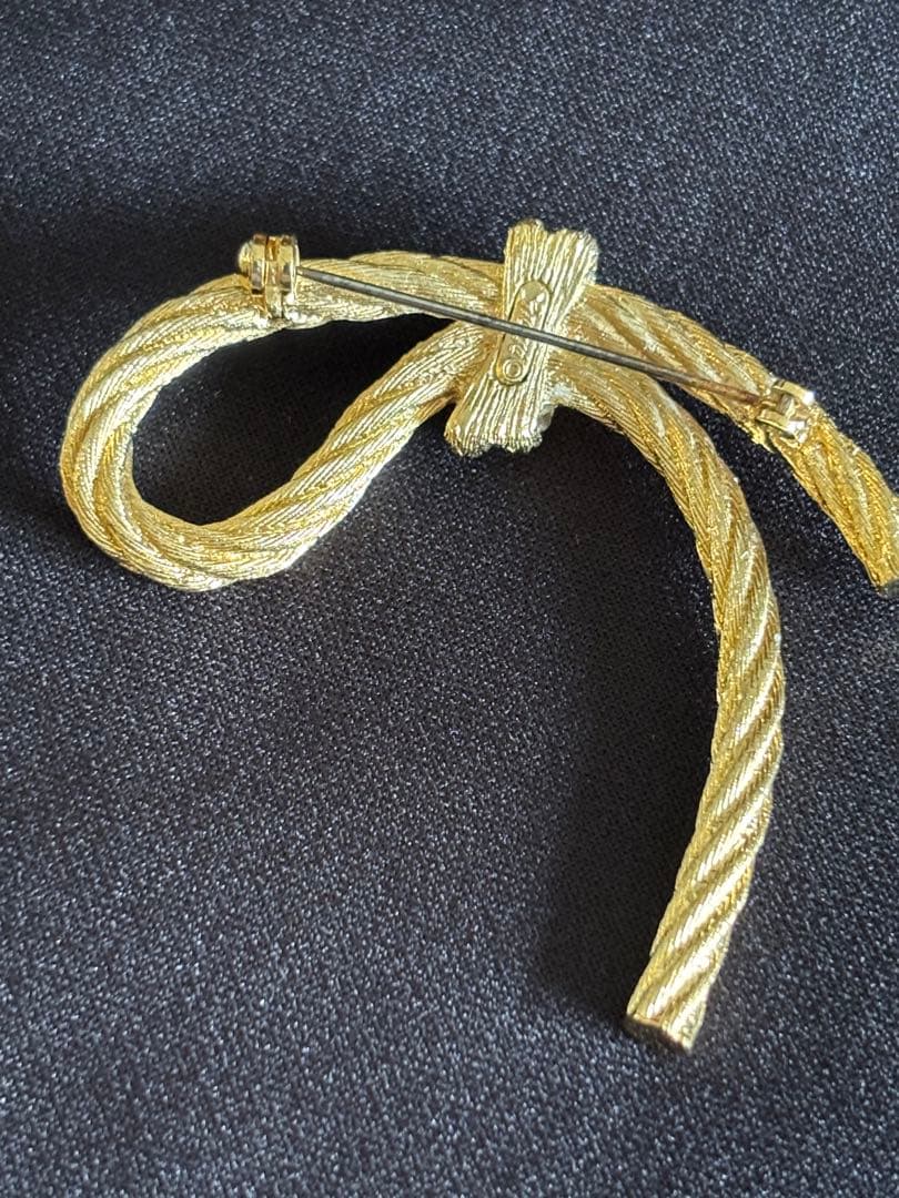 grosse グロッセ ブローチ 2個