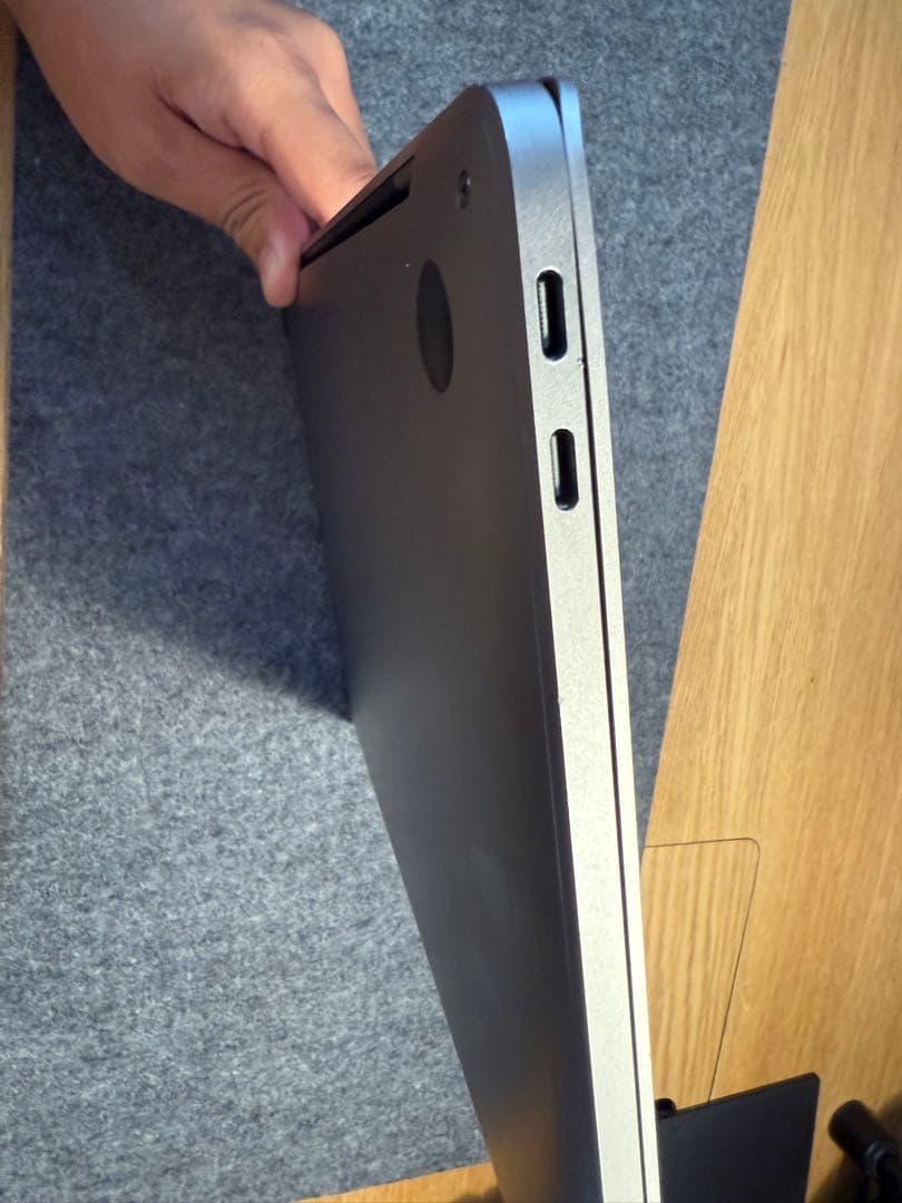 MacBookPro 2017年 A1708 13インチ/i5/256GB