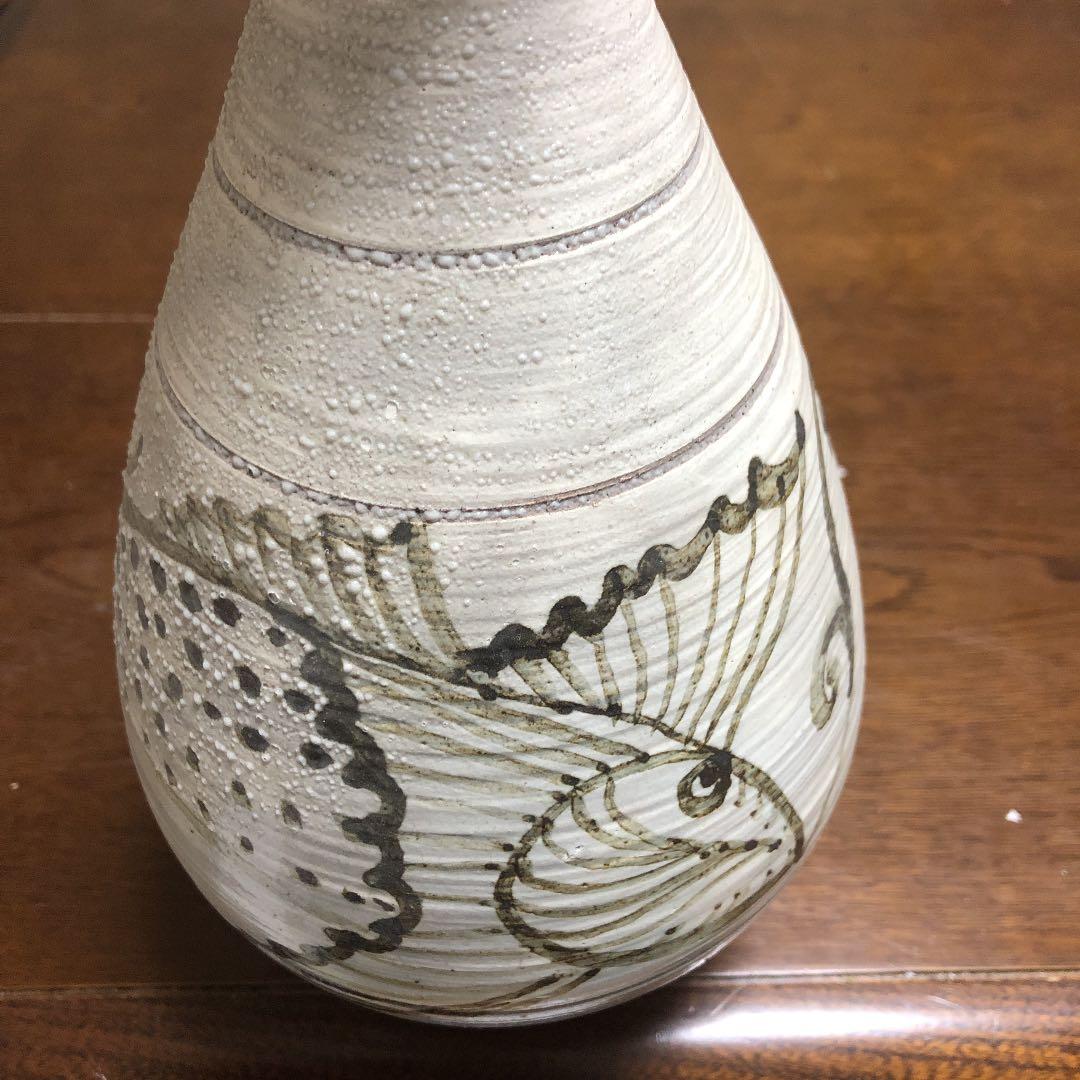粉青沙器鉄絵唐草魚文瓶李朝写し