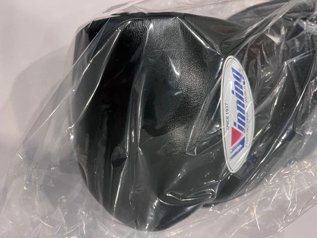 Winning MS-300Bグローブ黒10オンス　JINBEOM KIM