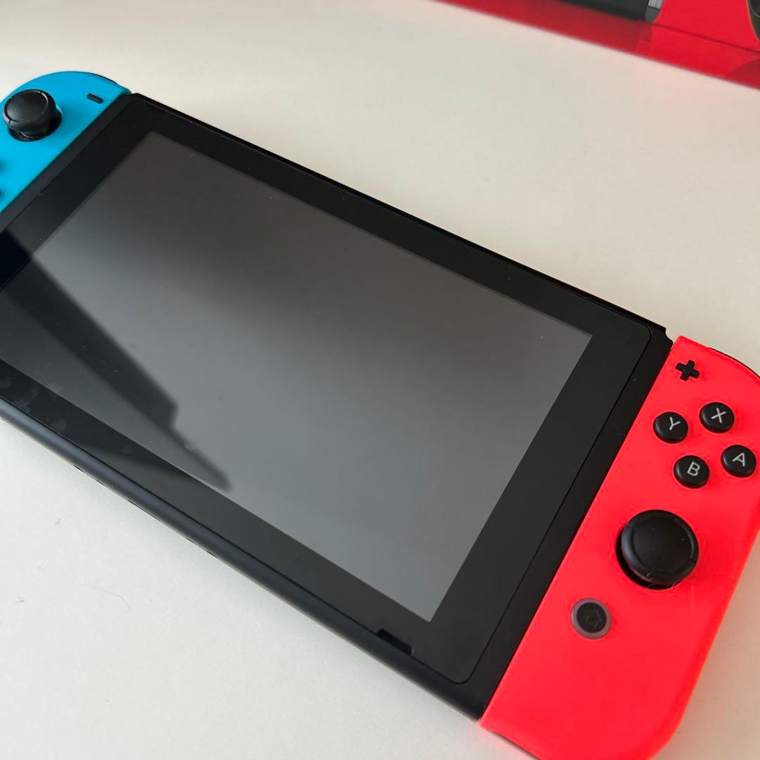Nintendo Switch 本体 青/赤 Joy-Con 付属品付き