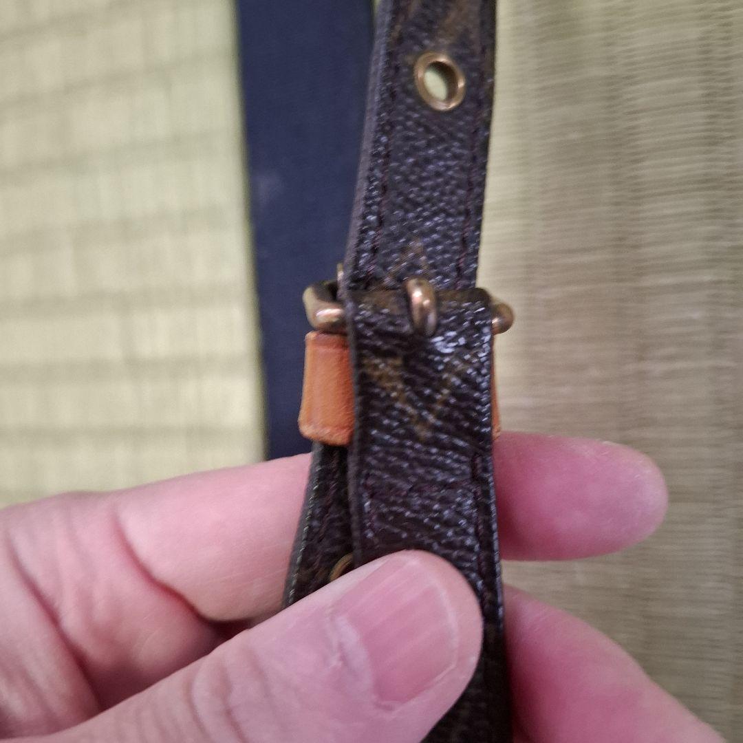 LOUIS VUITTON ショルダーバッグ　アマゾン　モノグラム　焦茶色
