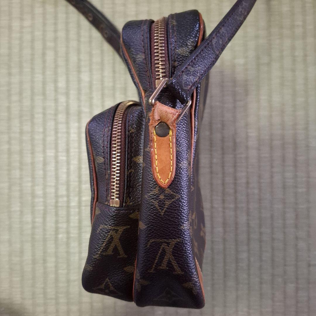 LOUIS VUITTON ショルダーバッグ　アマゾン　モノグラム　焦茶色