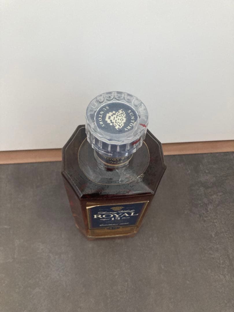 サントリーウイスキー ロイヤル 15年熟成　未開栓 サントリー ウイスキー