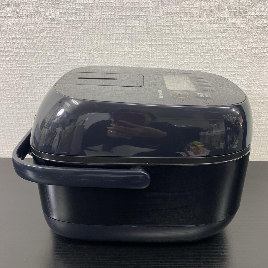 送料込み＊東芝 IH炊飯器 3合炊き 2024年製＊1205-1