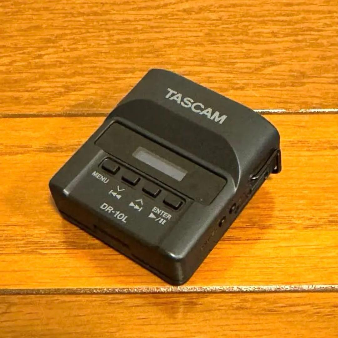 【美品】TASCAM DR-10L(黒) ピンマイク付き小型オーディオレコーダー